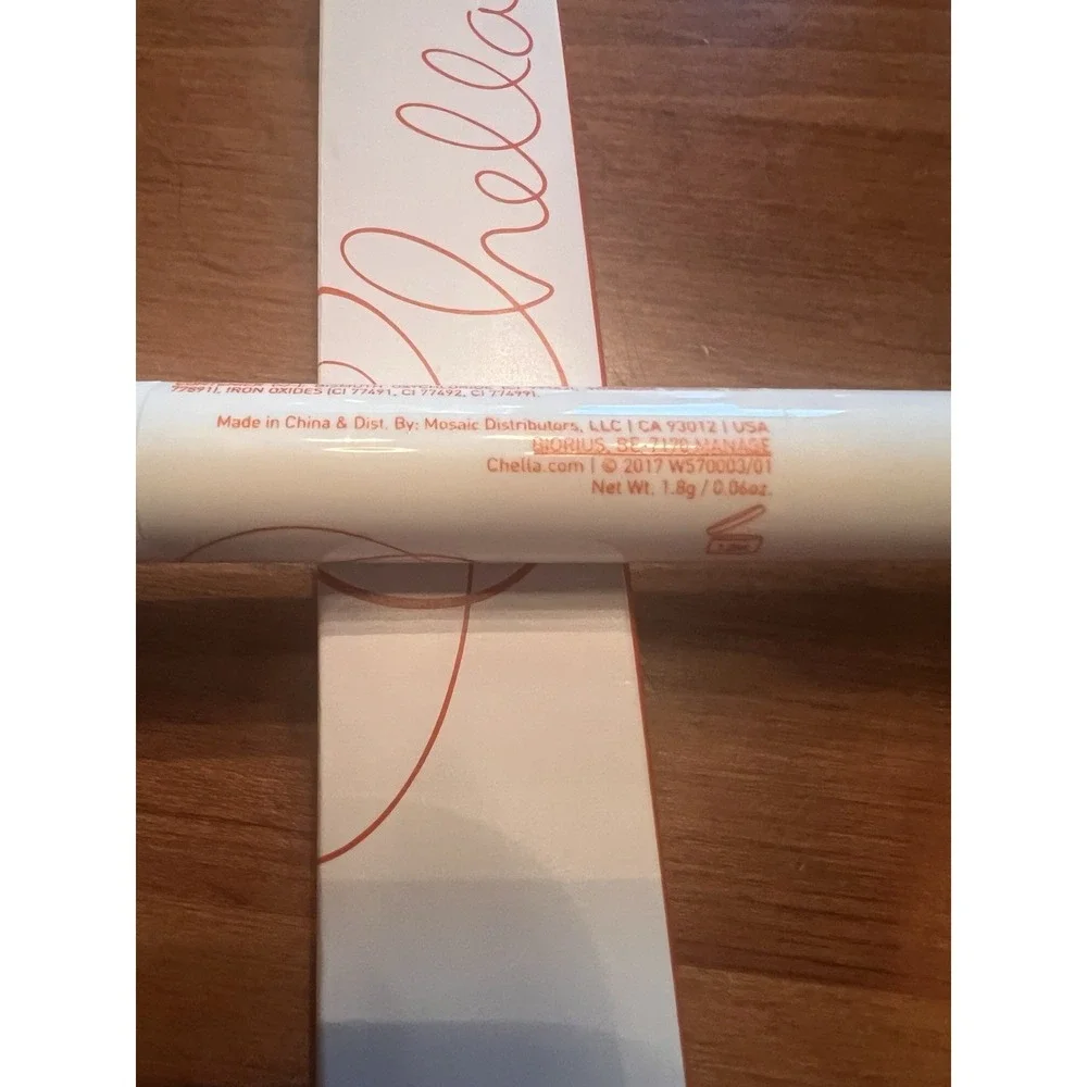 NEW Chella Eyebrow‎ Cream Tantalizing Taupe COLOR